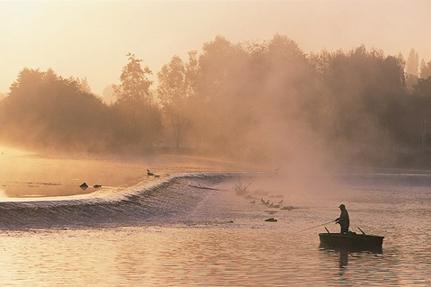 The Sarthe River © A.S Flament